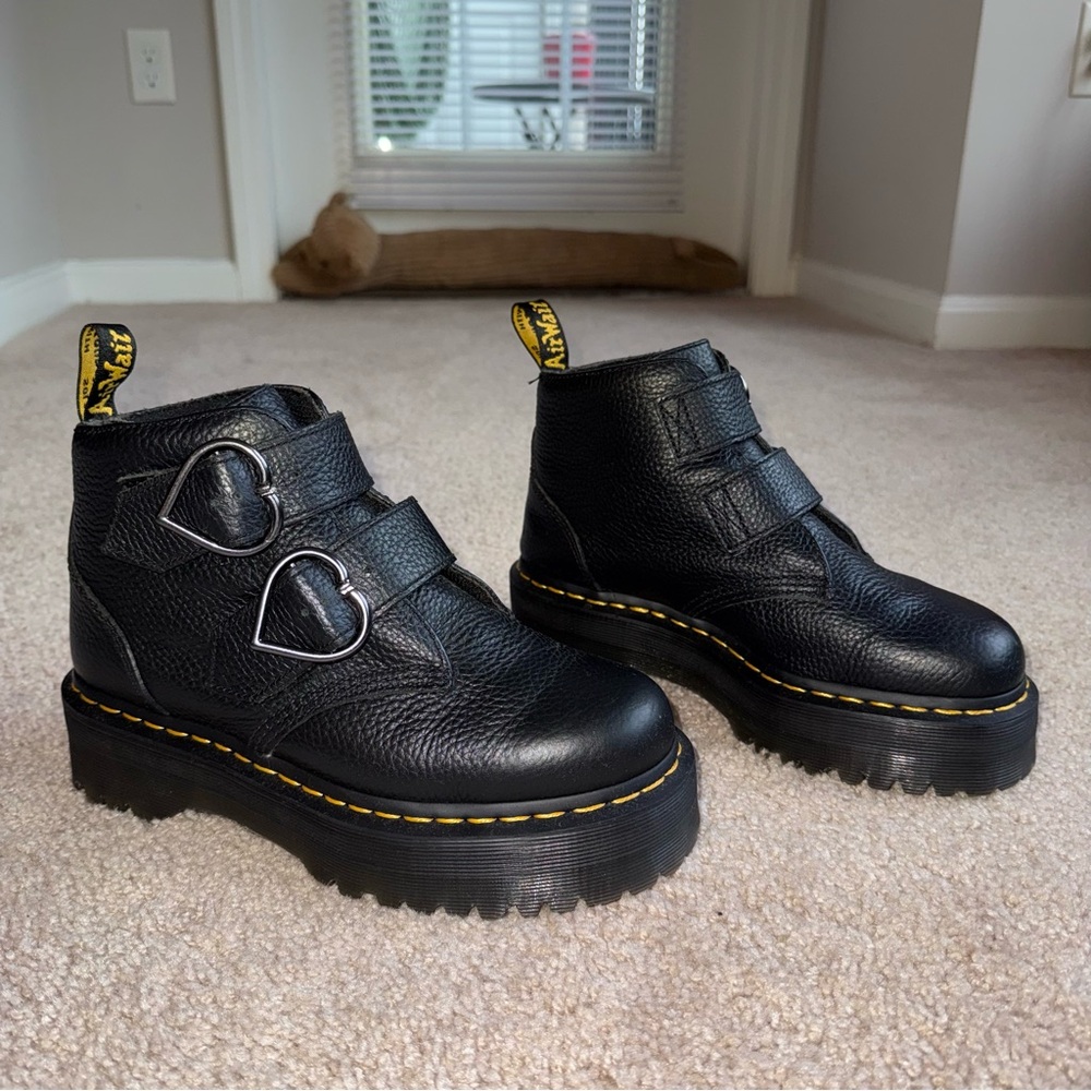 Dr Martens Devon Heart Leather Platform Boots